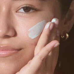 Force Shield Superlight Sunscreen Broad Spectrum SPF 30