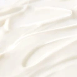 St. Tropez Gradual Tan Classic Daily Youth Boosting Cream