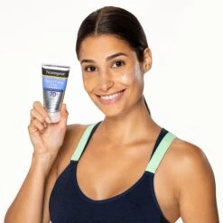Neutrogena Sport Face Oil-Free Lotion Sunscreen, SPF 70+ -Cheap Beaunisa Store 2595050cm alt03