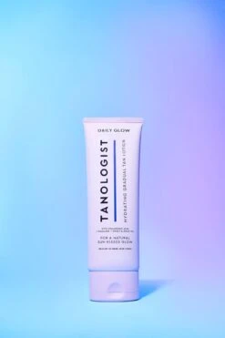 Daily Glow - Hydrating Gradual Tanning Lotion 13 Daily Glow - Hydrating Gradual Tanning Lotion -Cheap Beaunisa Store 2606139 alt01