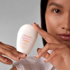 Shiseido Urban Environment Oil-Free Mineral Sunscreen SPF 42 -Cheap Beaunisa Store 2606930 alt05