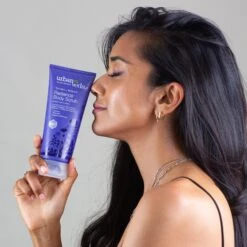 Radiance Turmeric & Botanics Body Scrub -Cheap Beaunisa Store 2607223 alt02