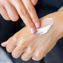 Nutty Vanilla Hand & Body Goat Milk Cream -Cheap Beaunisa Store 2607659 alt01