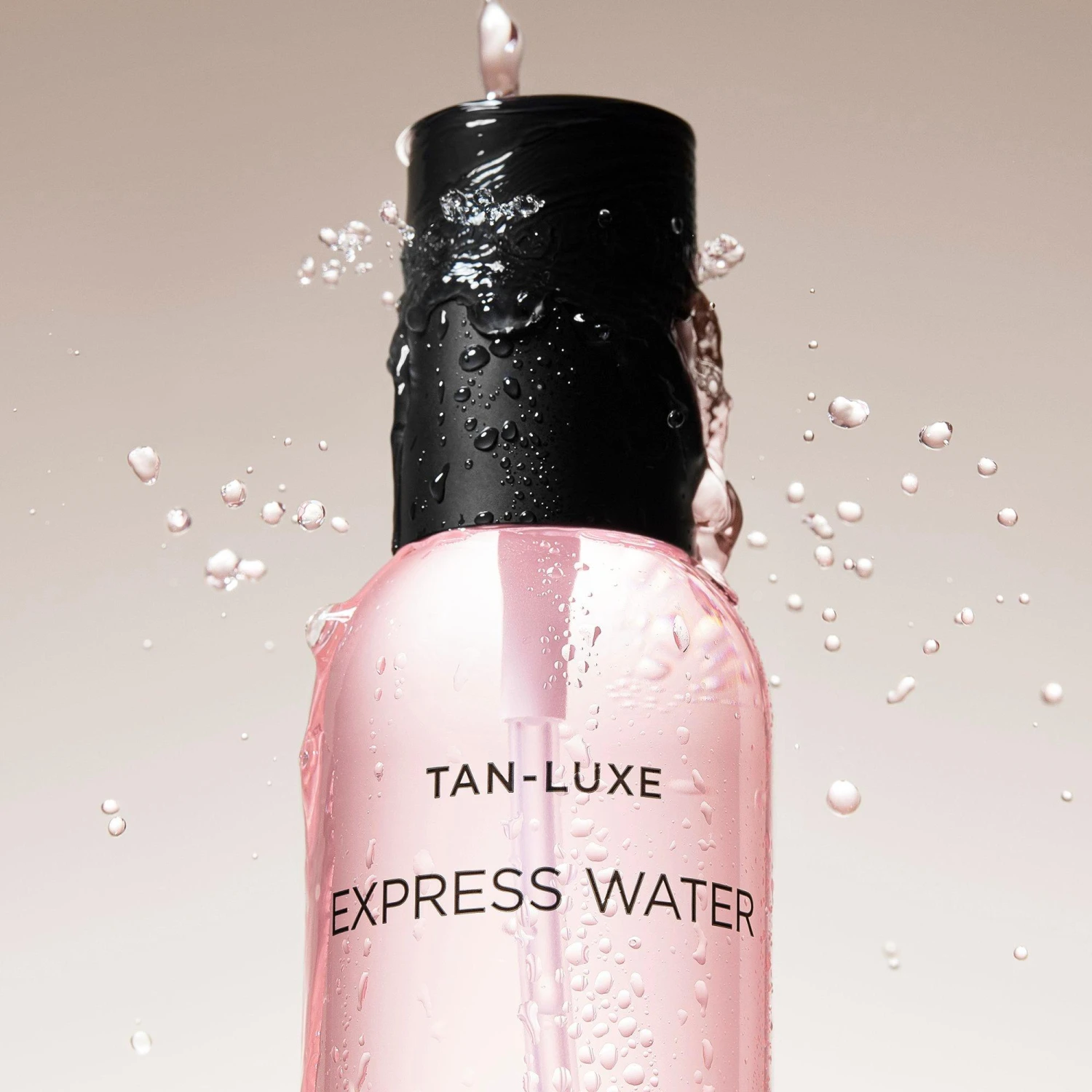 TAN-LUXE Express Water - Hydrating Self-Tan Water 3 TAN-LUXE Express Water - Hydrating Self-Tan Water - Image 3