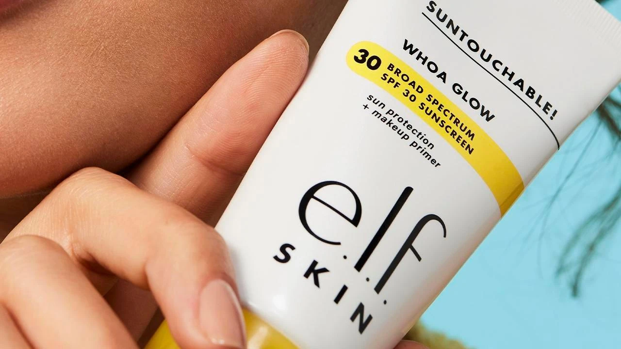 Suntouchable! Whoa Glow Broad Spectrum SPF 30 Sunscreen 4 Suntouchable! Whoa Glow Broad Spectrum SPF 30 Sunscreen - Image 4