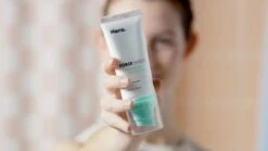 Force Shield Superlight Sunscreen Broad Spectrum SPF 30 -Cheap Beaunisa Store 7f5c8c18 dfc2 4c86 8b62 5b9f59e61b50